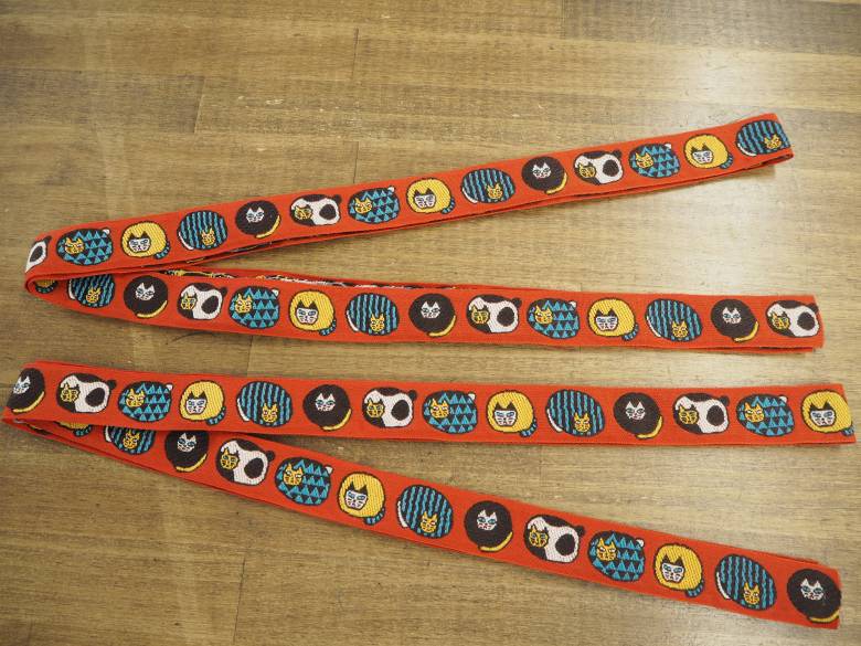 サスペンダーに使うリボンの画像