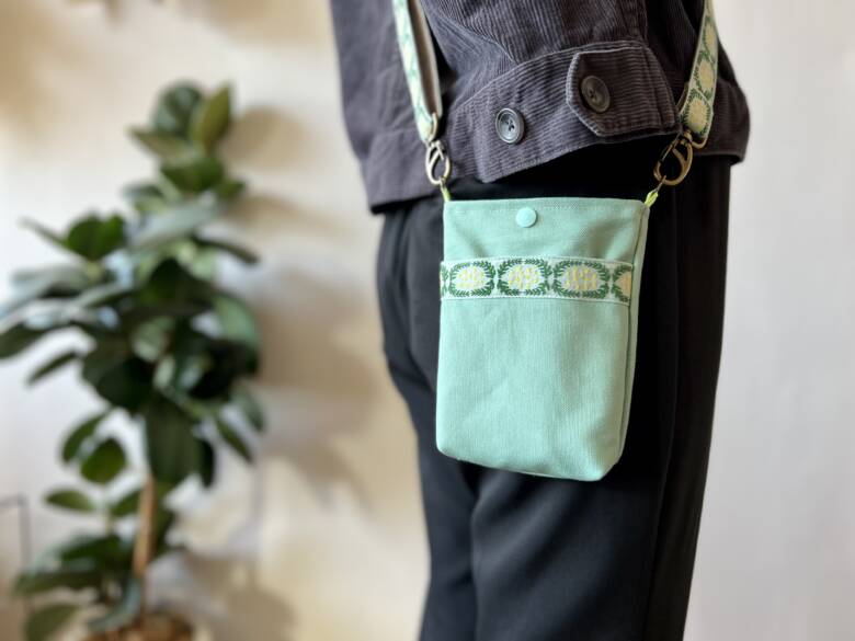 スマホポーチの作り方の完成見本