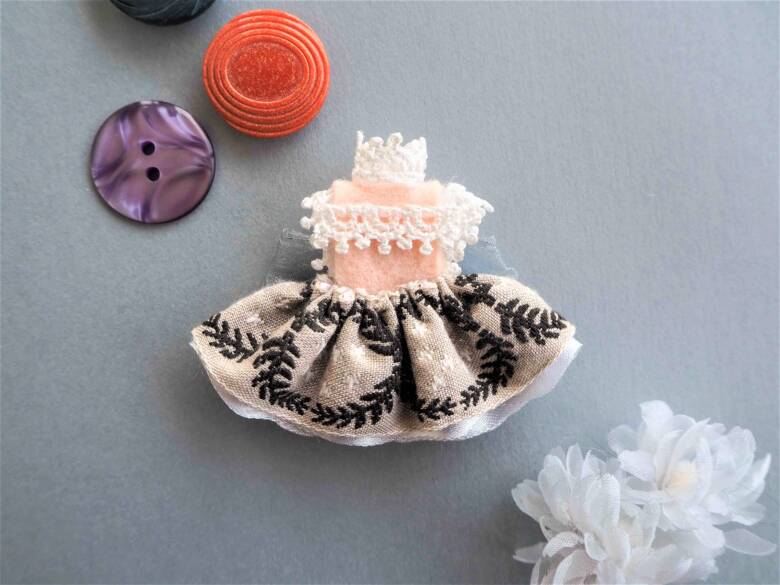 ドレスブローチの作り方