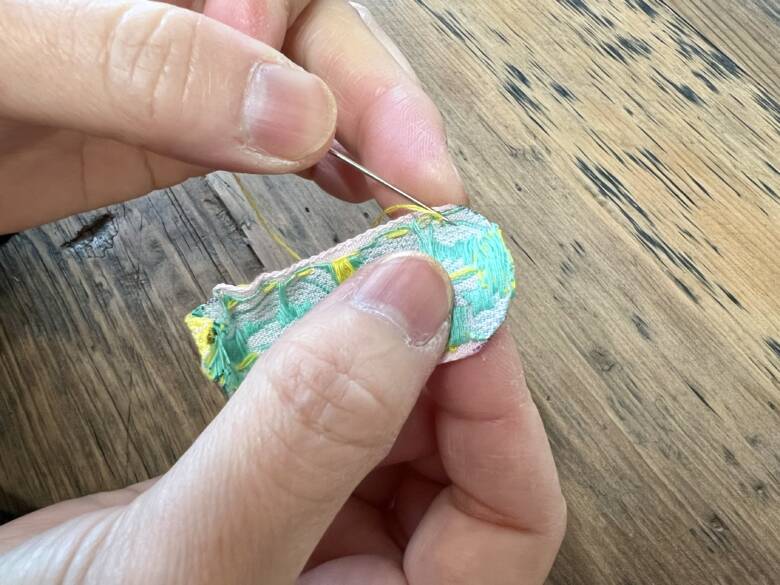 リボンヘアピンの作り方手順4