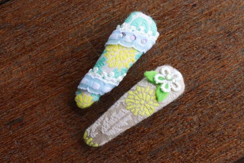 リボンヘアピンの完成品見本アレンジ編