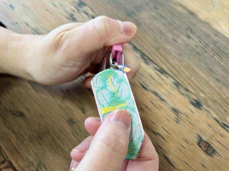 リボンヘアピンの作り方手順2