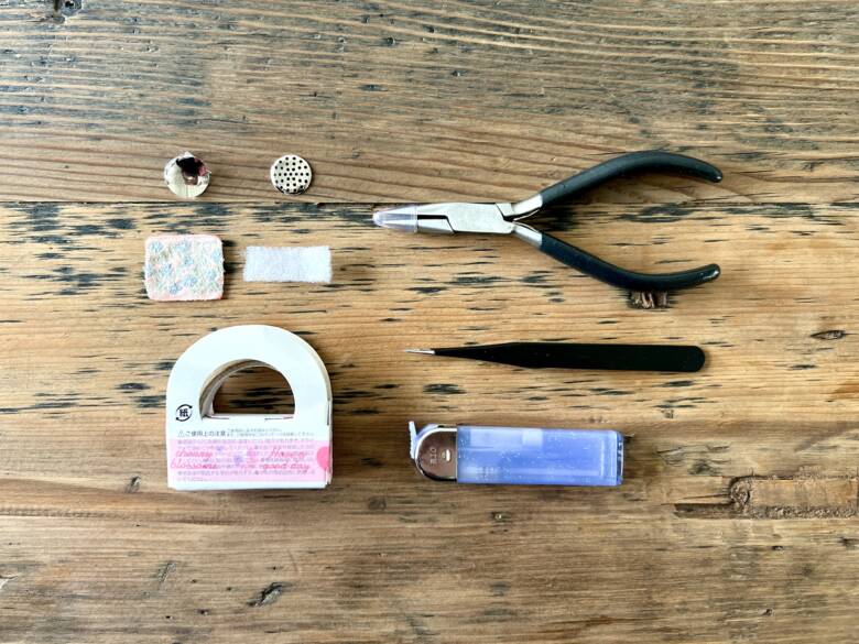 ブローチの材料