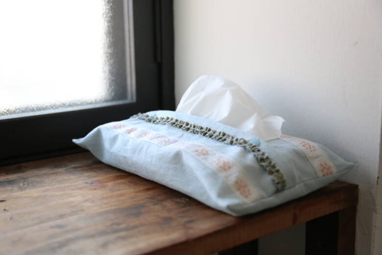 チロルリボンのティッシュケース