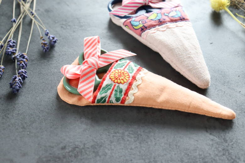 チロルリボンのはさみケース