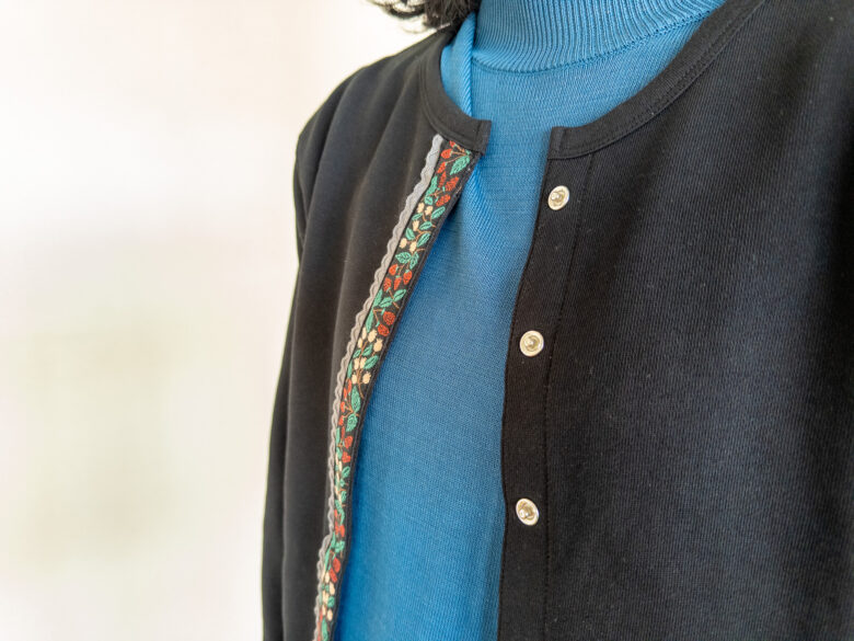 カーディガンリメイク　完成（前立て）